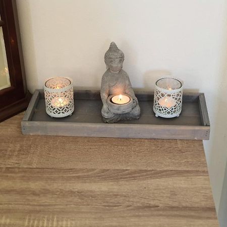 De Vliegende Vlinder Bed & Breakfast Nederweert ภายนอก รูปภาพ