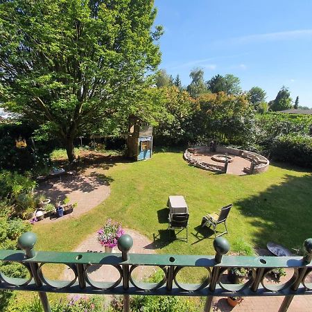 De Vliegende Vlinder Bed & Breakfast Nederweert ภายนอก รูปภาพ